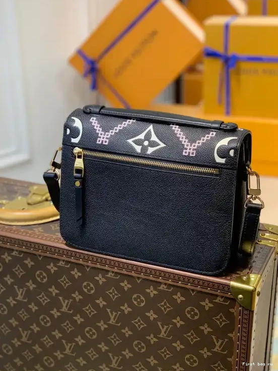 Frstbag ru POCHETTE MÉTIS LOUIS VUITTON 0629